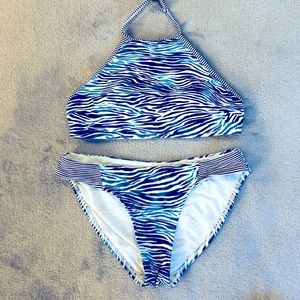 Halter bikini set
